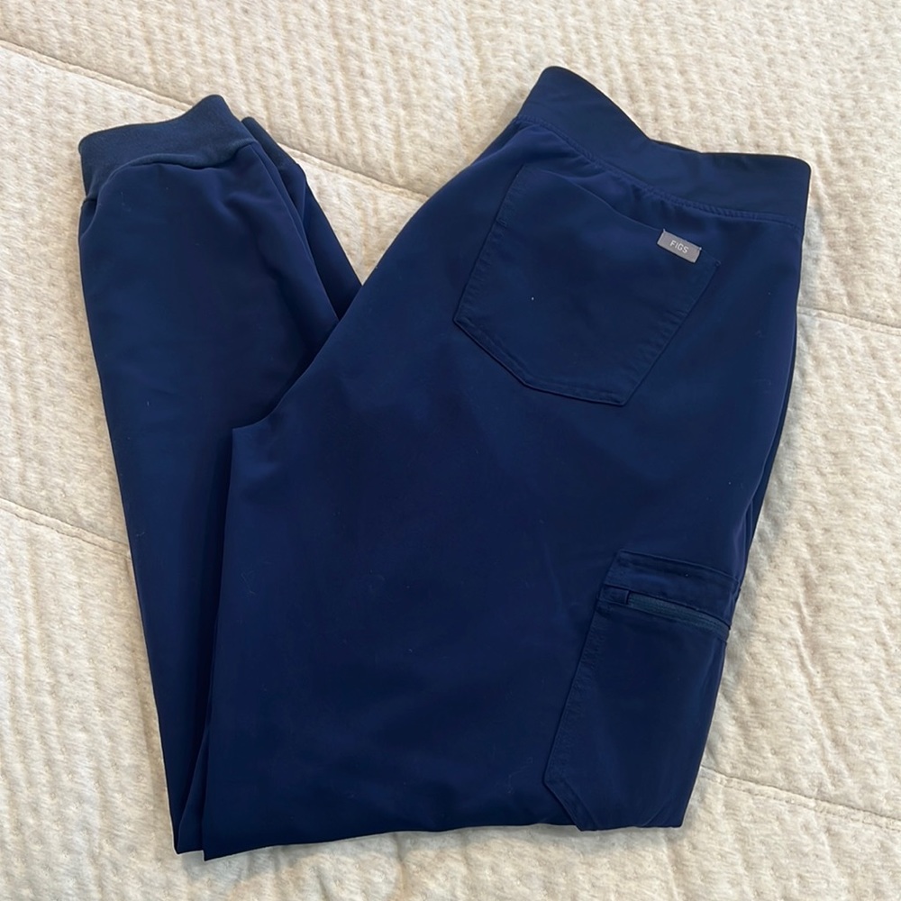 FIGS Zamora Jogger Scrub Pants
